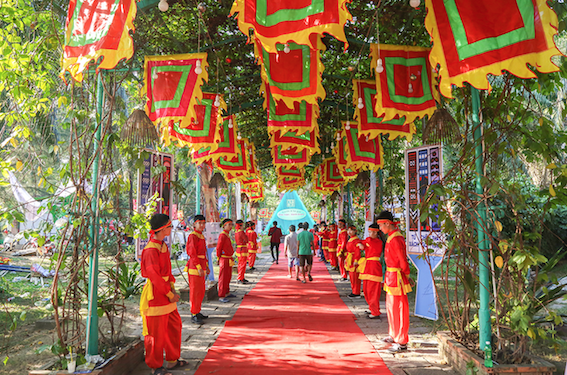 Ngày[-]hội[-]người[-]Bình[-]Định[-]lần[-]7-2023[-]với[-]chủ[-]đề[-]“Khát[-]vọng[-]người[-]Bình[-]Định”